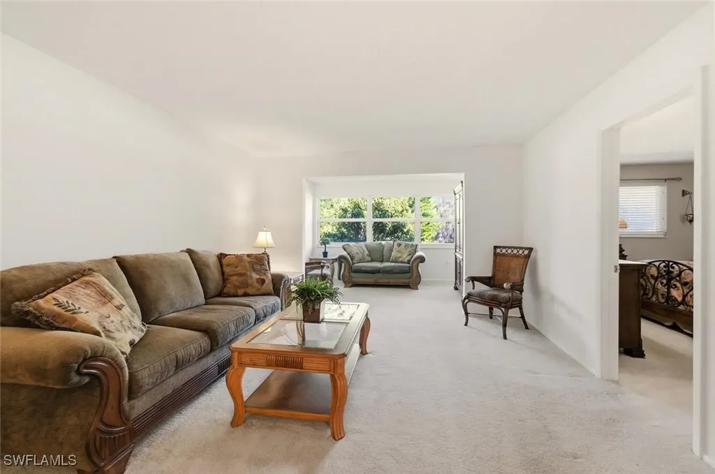101 Forest Lakes Boulevard Naples FL 34105