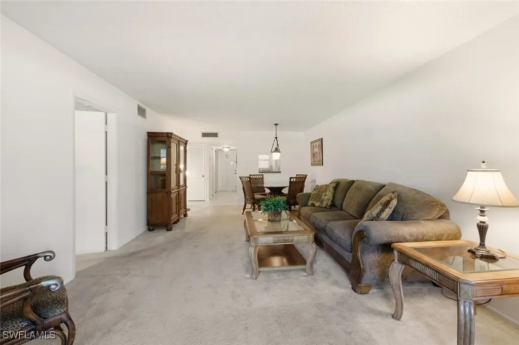 101 Forest Lakes Boulevard Naples FL 34105