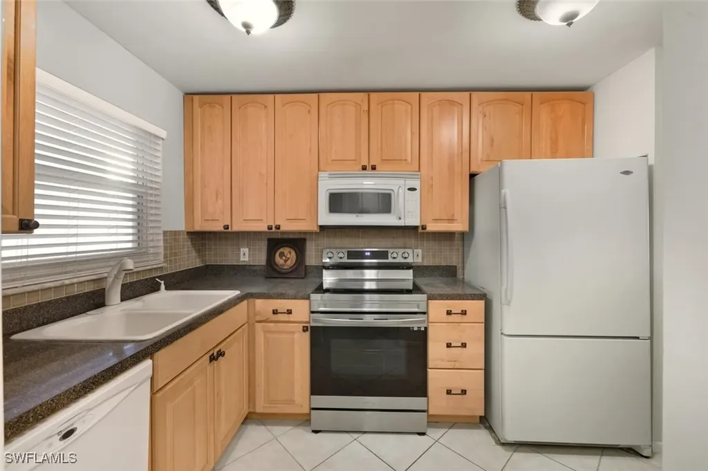 101 Forest Lakes Boulevard Naples FL 34105