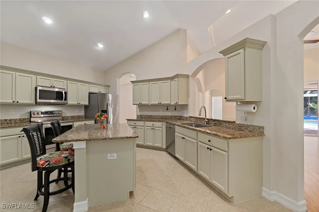 1158 Oakes Boulevard Naples FL 34119