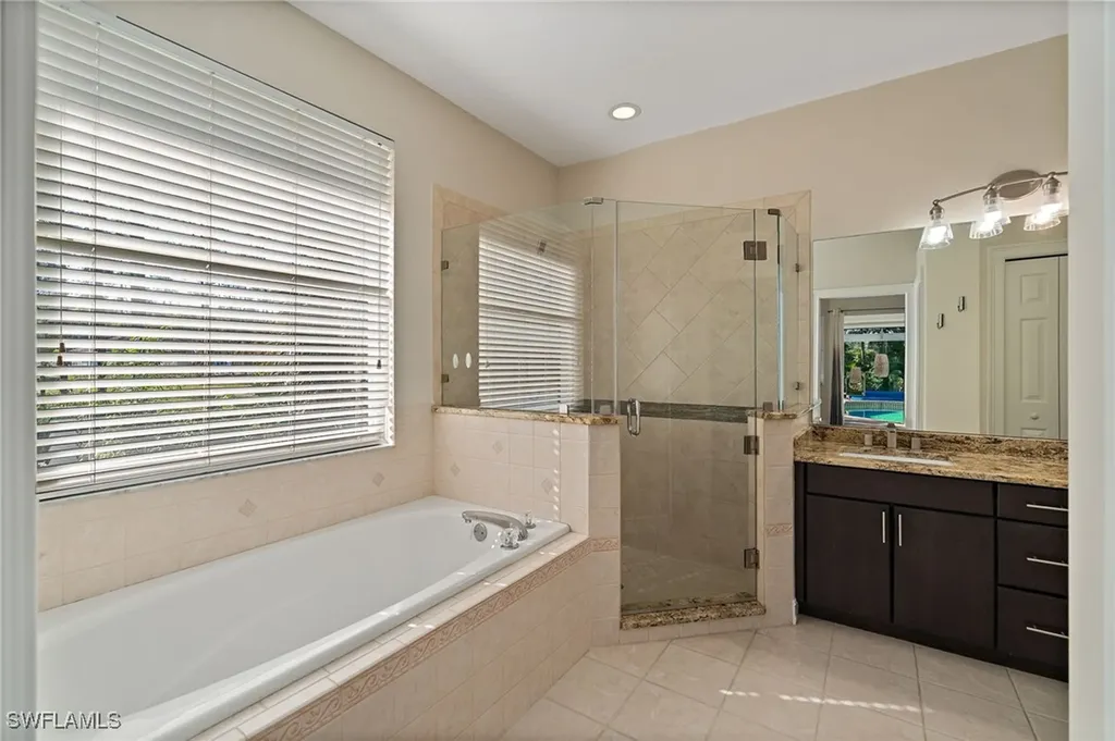 1158 Oakes Boulevard Naples FL 34119