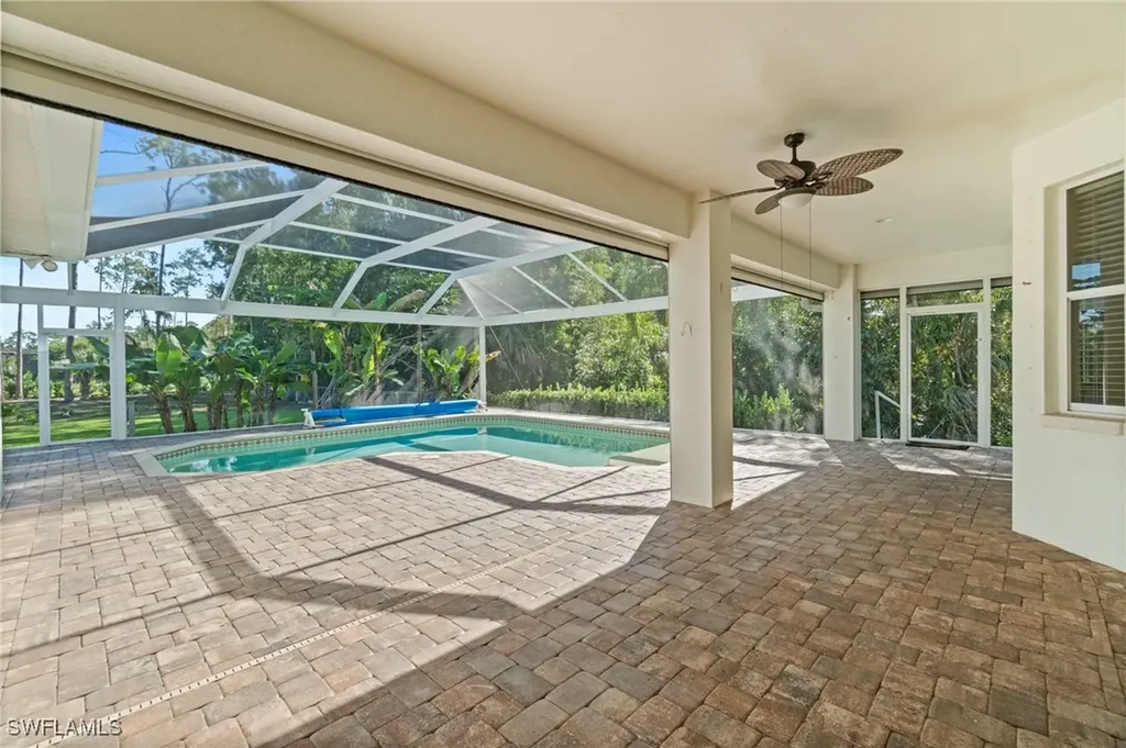 1158 Oakes Boulevard Naples FL 34119