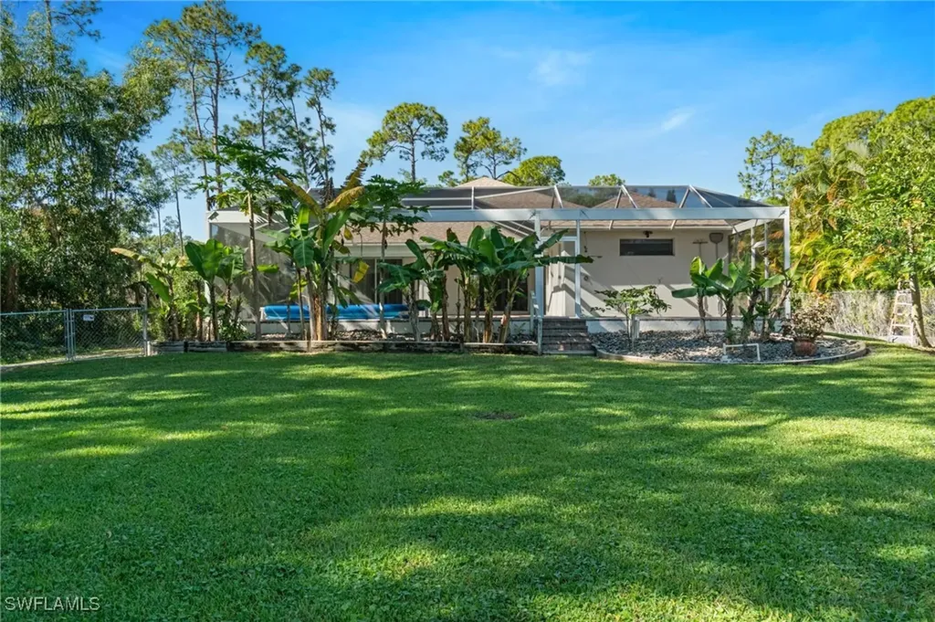 1158 Oakes Boulevard Naples FL 34119
