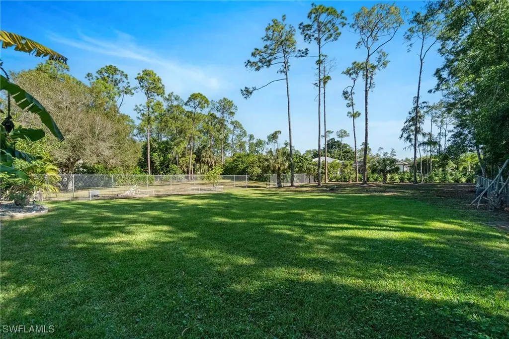 1158 Oakes Boulevard Naples FL 34119