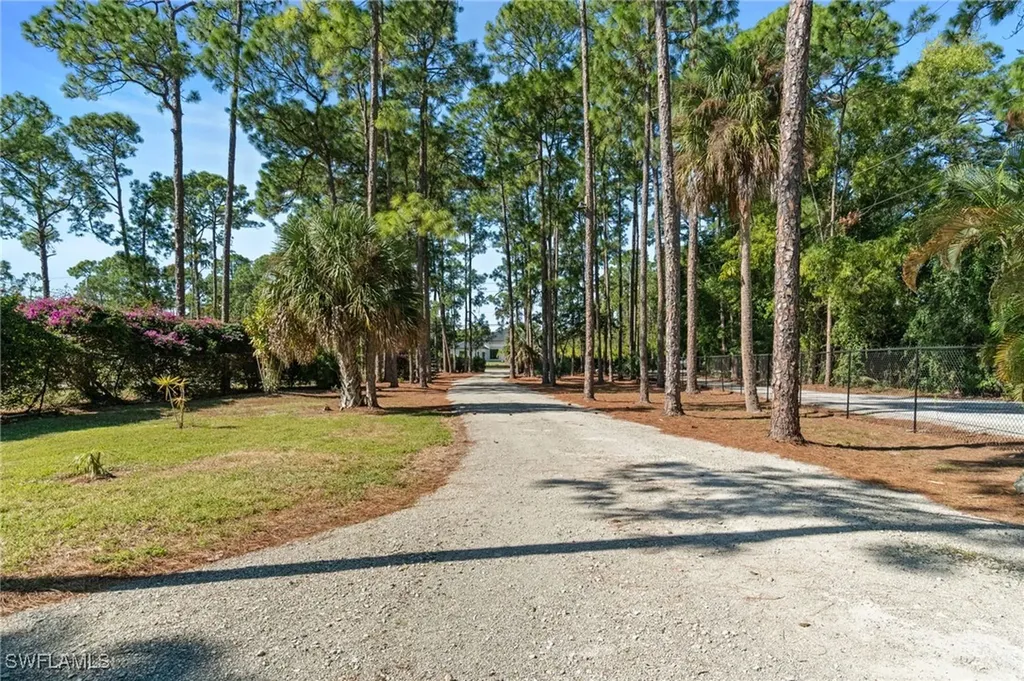 1158 Oakes Boulevard Naples FL 34119