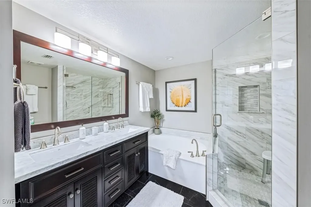 2540 Aspen Creek Lane Naples FL 34119