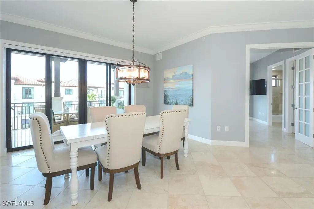 1530 5th Avenue S Naples FL 34102
