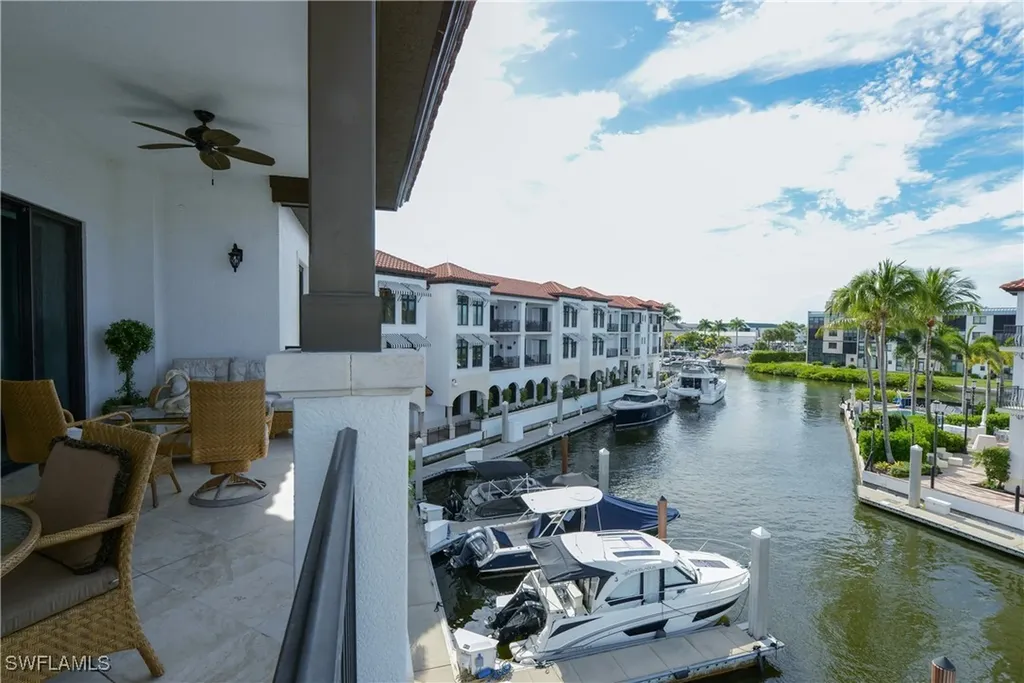 1530 5th Avenue S Naples FL 34102