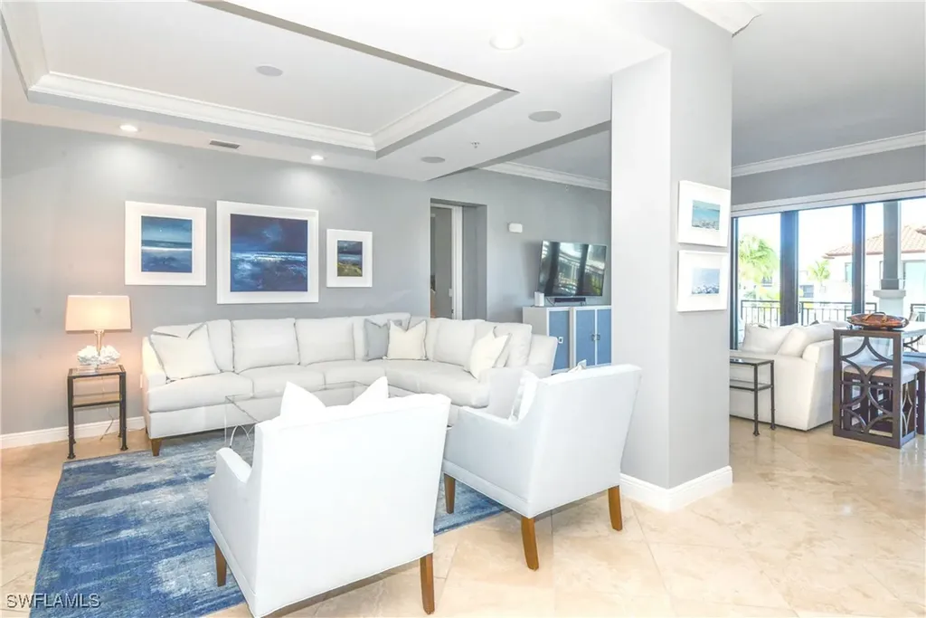 1530 5th Avenue S Naples FL 34102