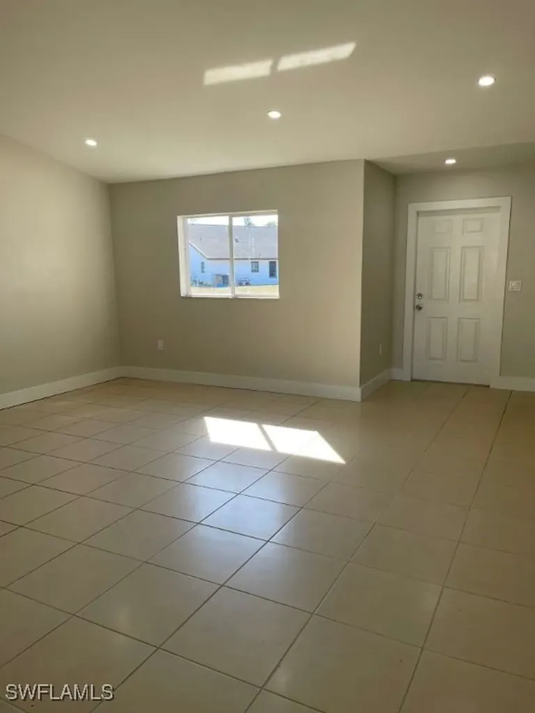 2806/2804 Hawalaska Street Lehigh Acres FL 33973