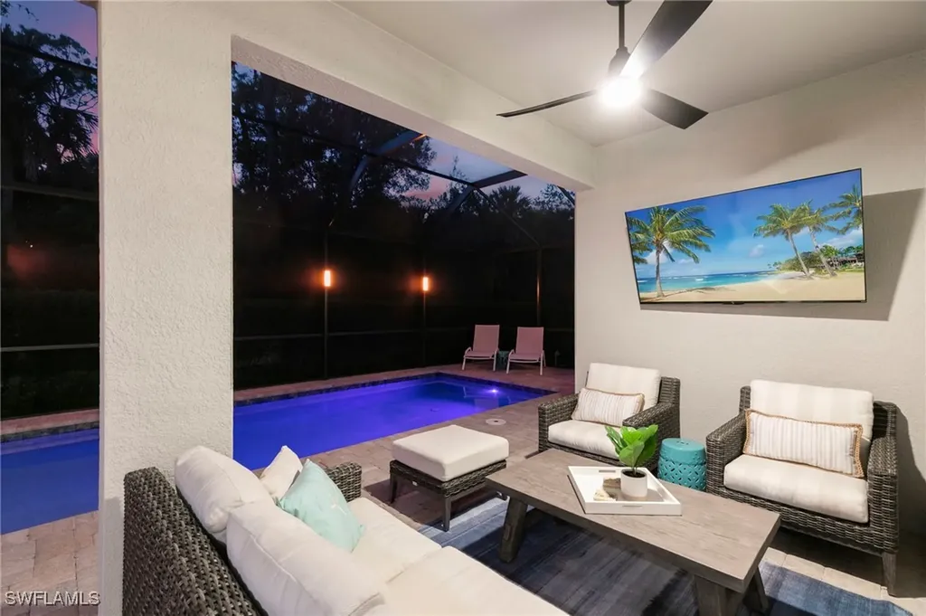 10483 Ventana Lane Naples FL 34120