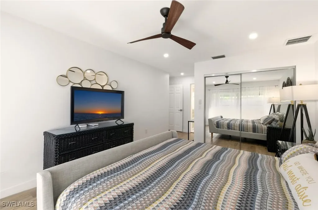 772 Reef Point Circle Naples FL 34108