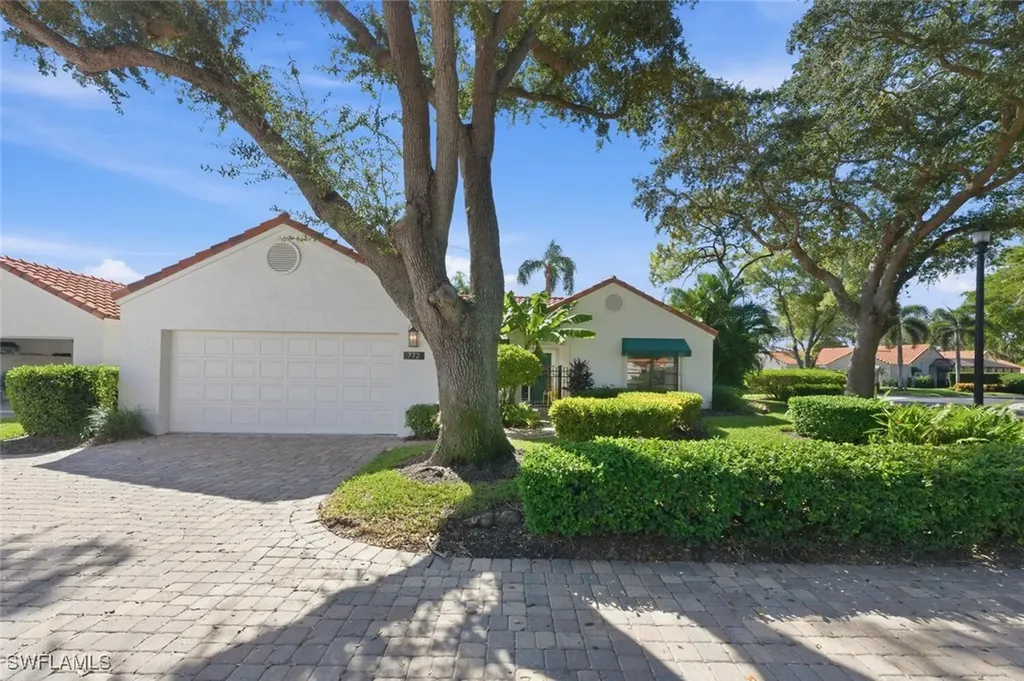 772 Reef Point Circle Naples FL 34108