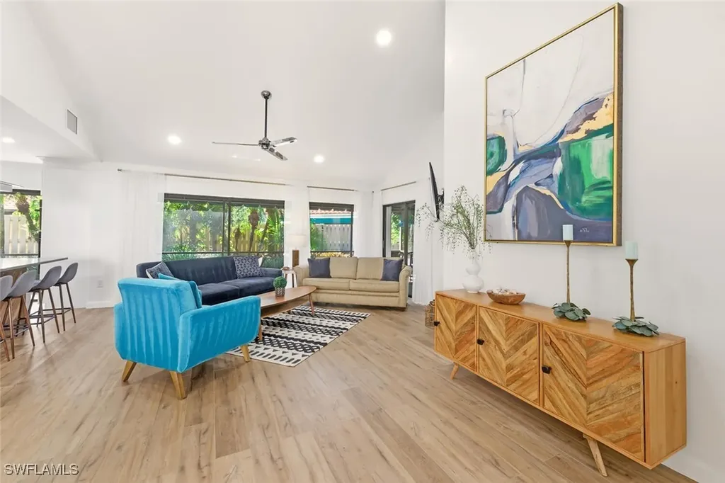 772 Reef Point Circle Naples FL 34108
