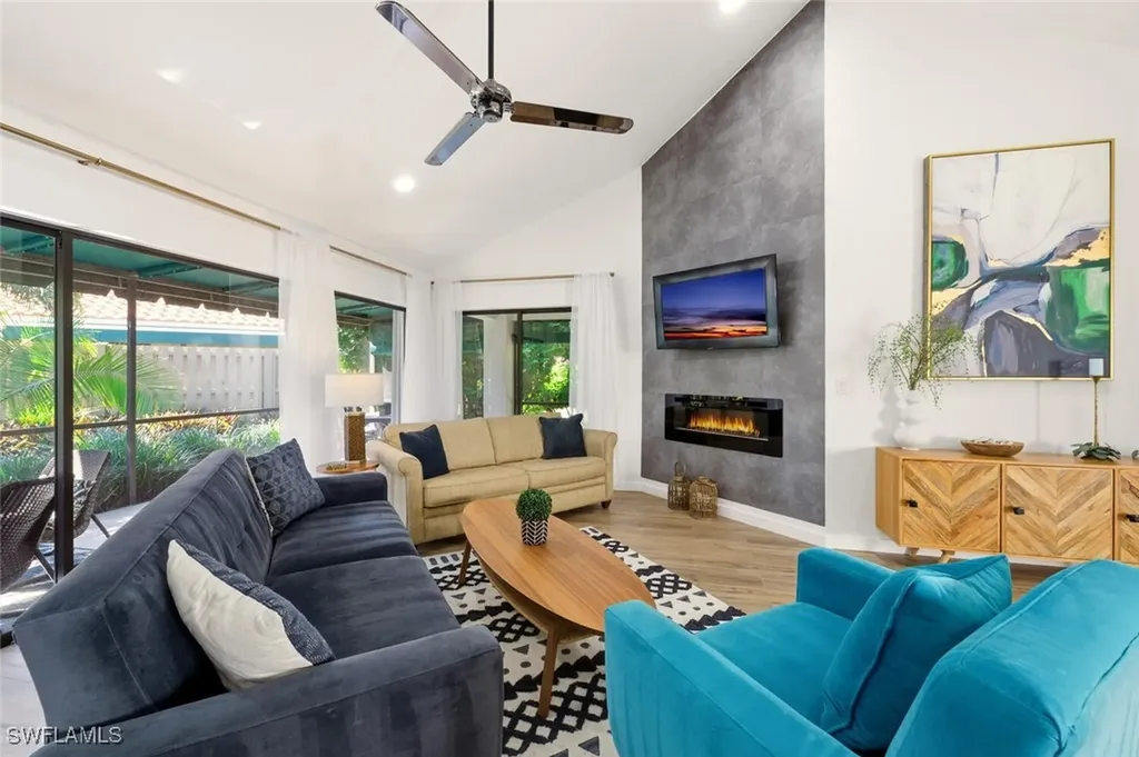772 Reef Point Circle Naples FL 34108