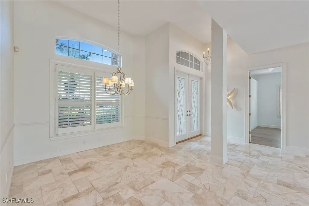 571 Eagle Creek Drive Naples FL 34113