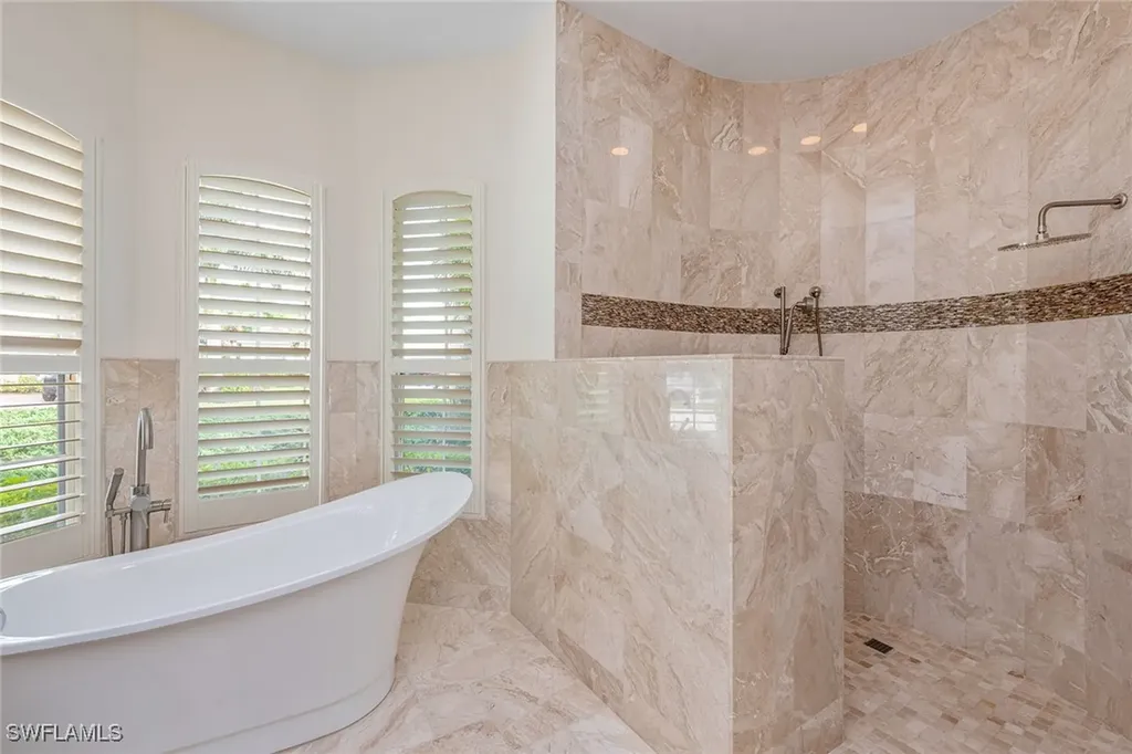 571 Eagle Creek Drive Naples FL 34113