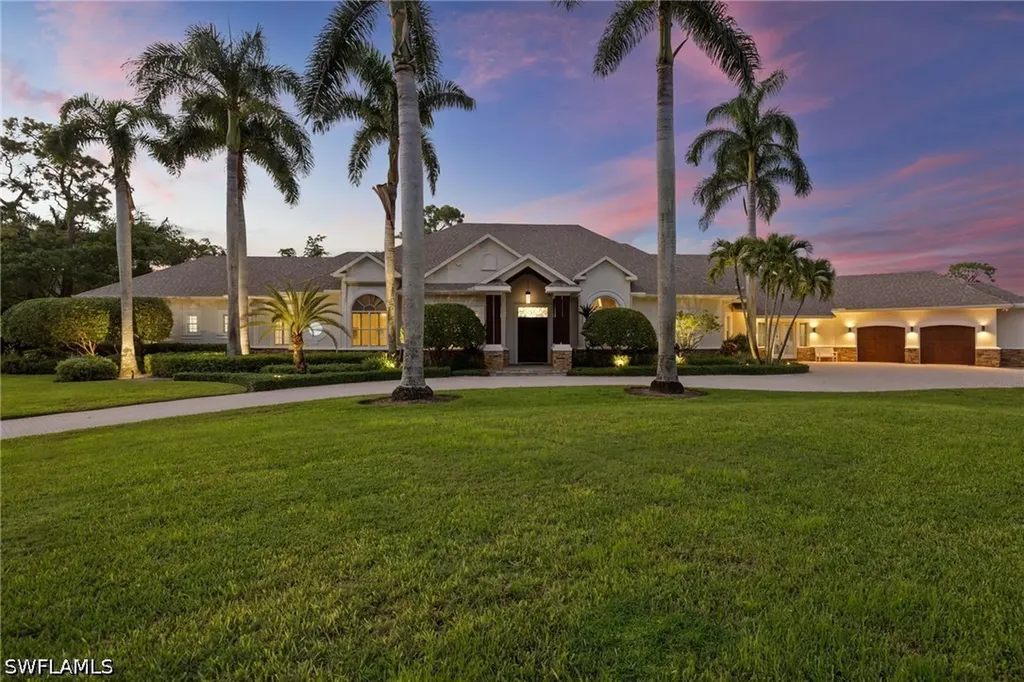 707 Hickory Road Naples FL 34108