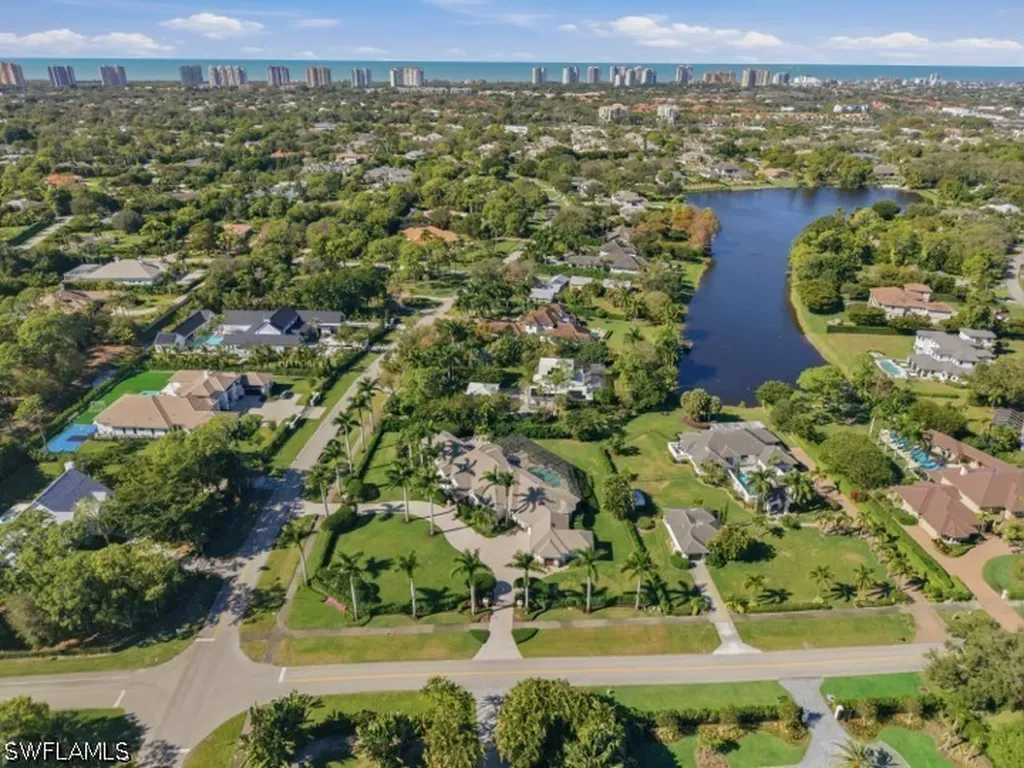 707 Hickory Road Naples FL 34108