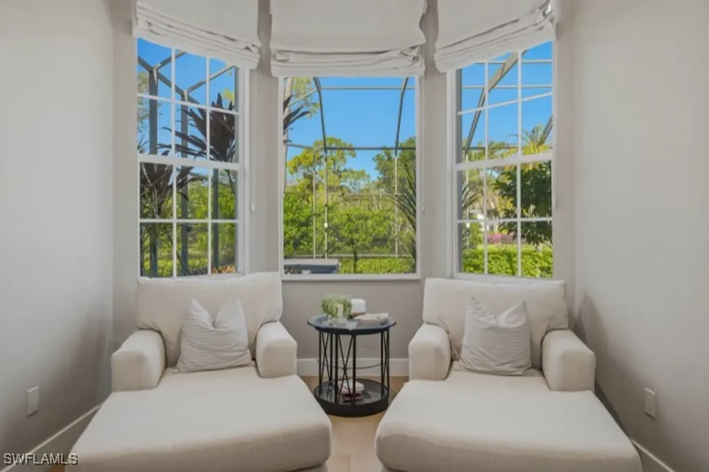707 Hickory Road Naples FL 34108