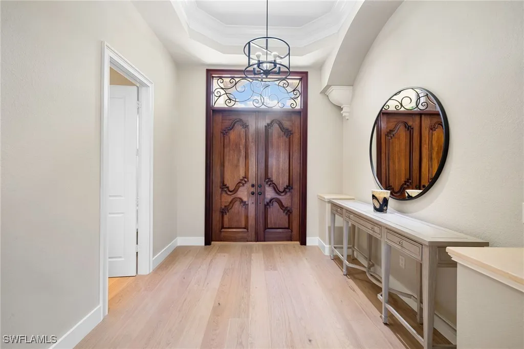 707 Hickory Road Naples FL 34108