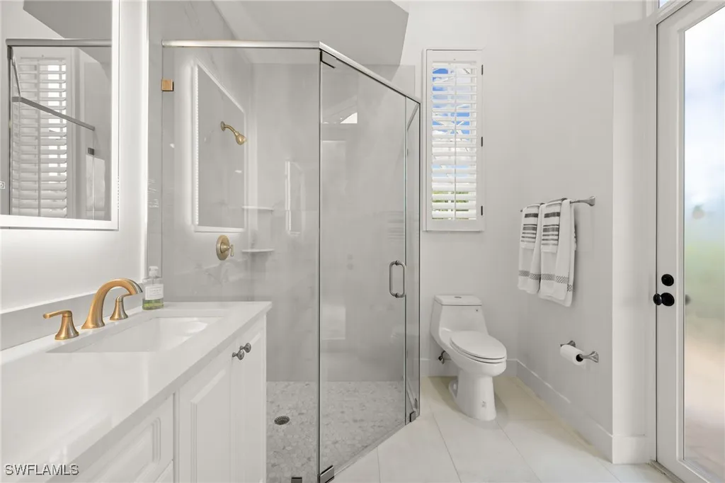 707 Hickory Road Naples FL 34108