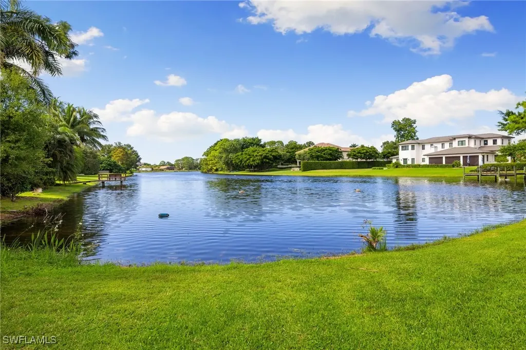 707 Hickory Road Naples FL 34108