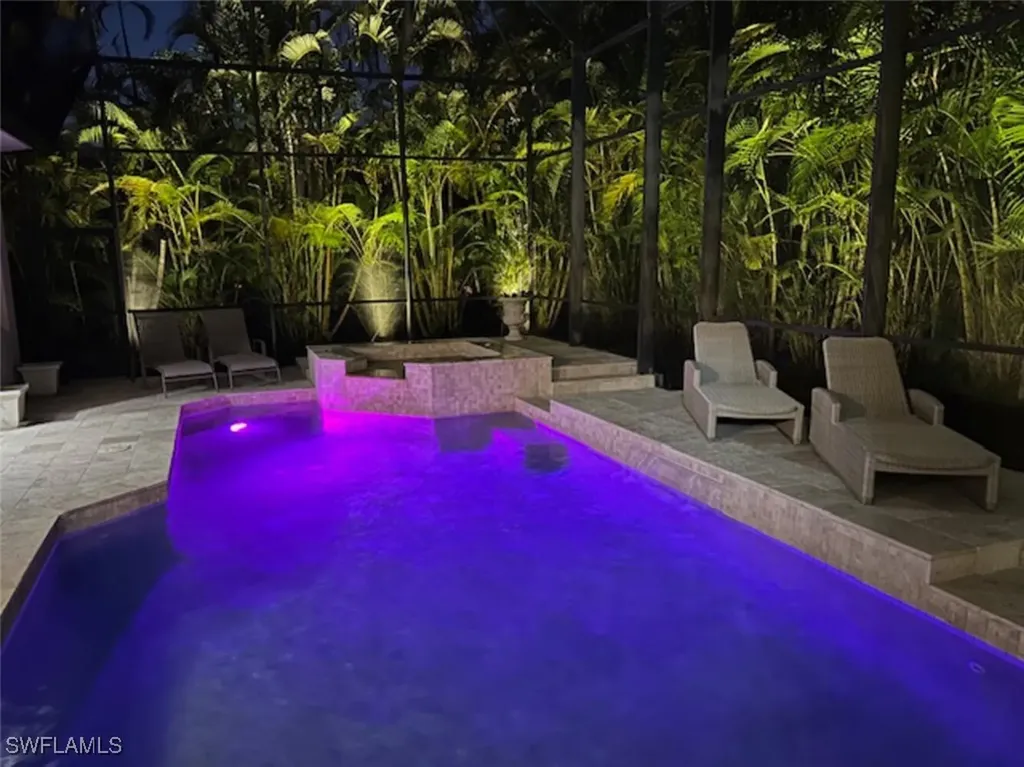 5011 Cerromar Drive Naples FL 34112