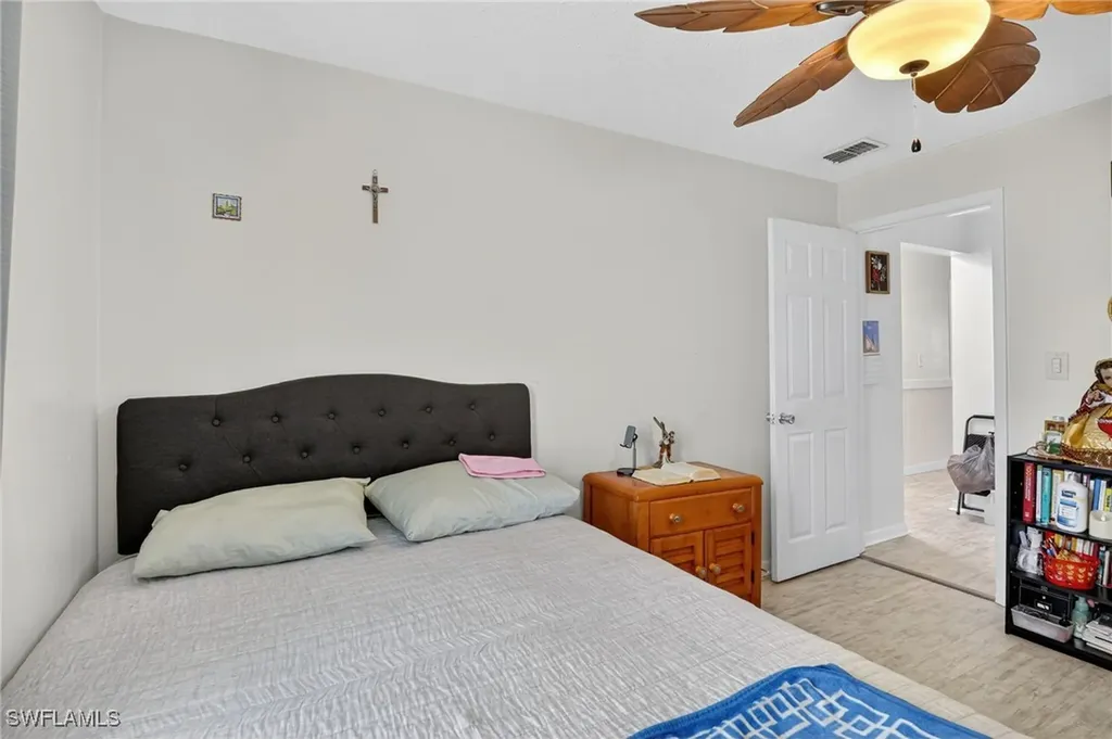 5 Pinewood Boulevard Lehigh Acres FL 33936