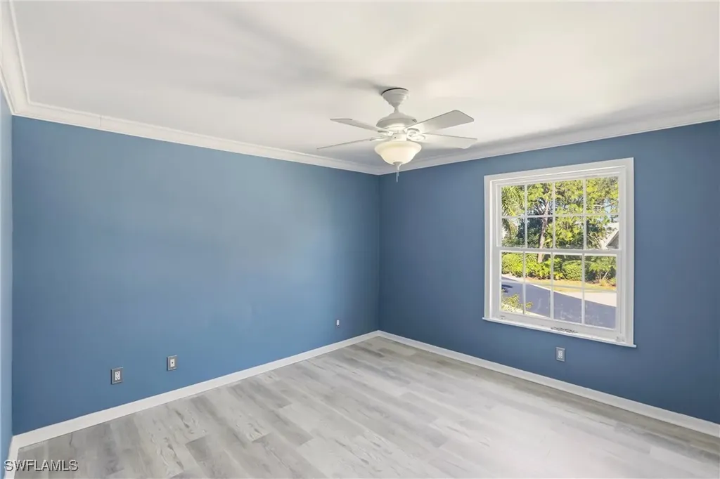 165 Bristol Lane Naples FL 34112