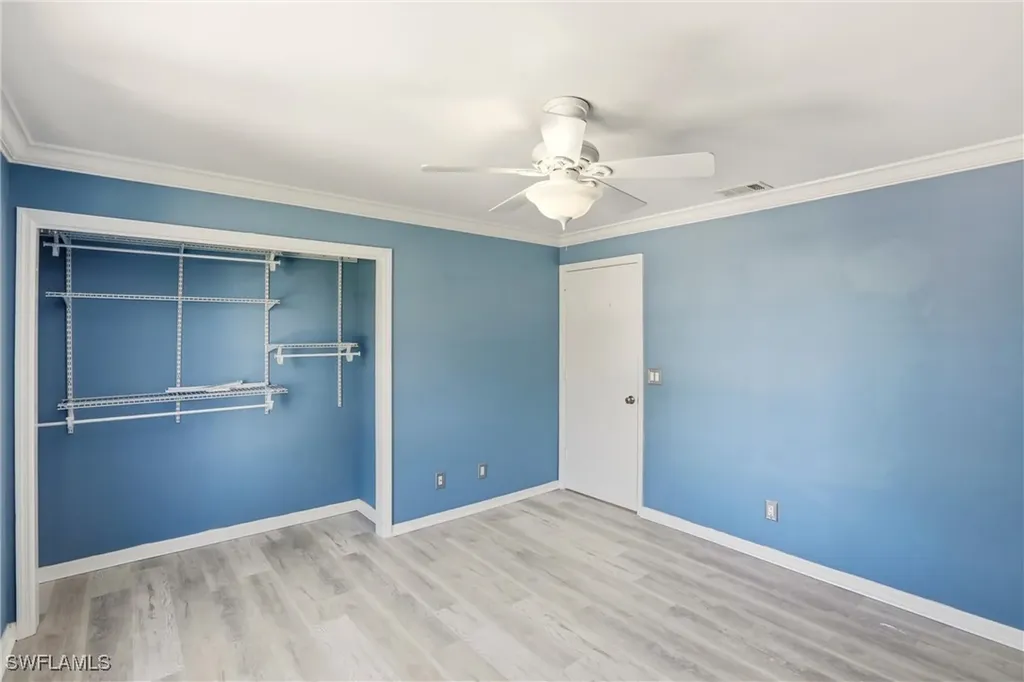 165 Bristol Lane Naples FL 34112
