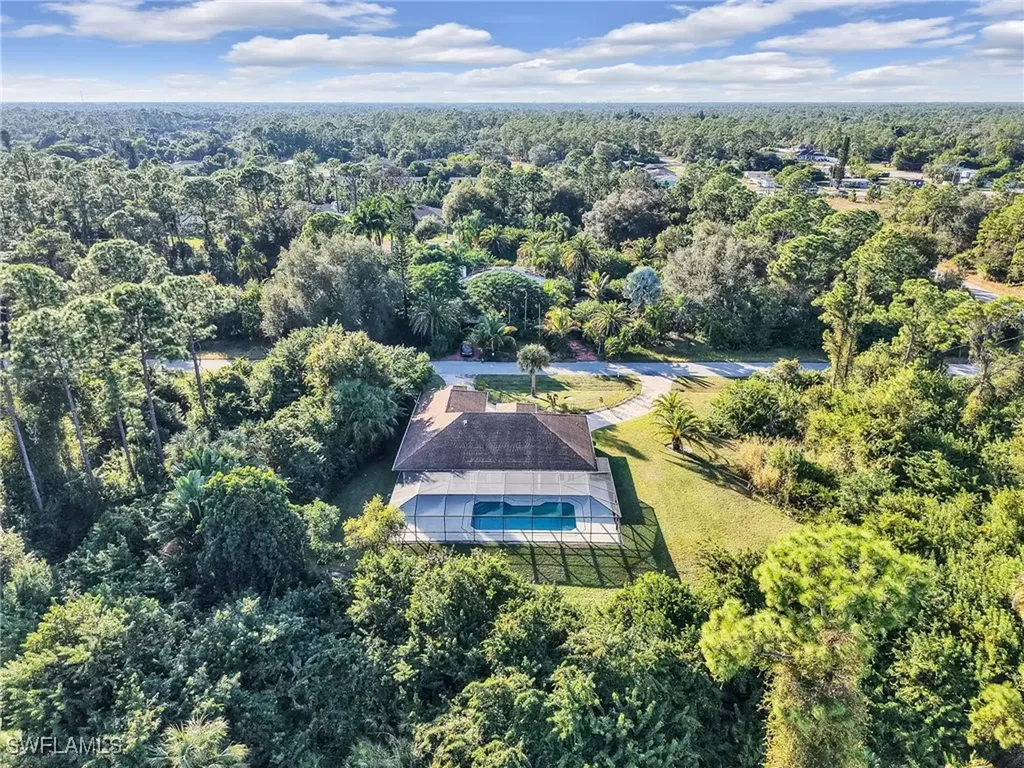820 Robert Avenue Lehigh Acres FL 33936