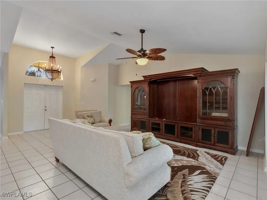 820 Robert Avenue Lehigh Acres FL 33936