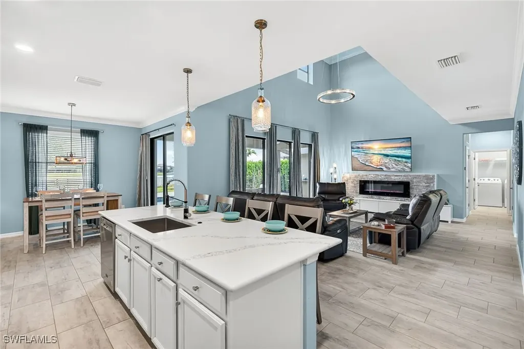19169 Elston Way Estero FL 33928