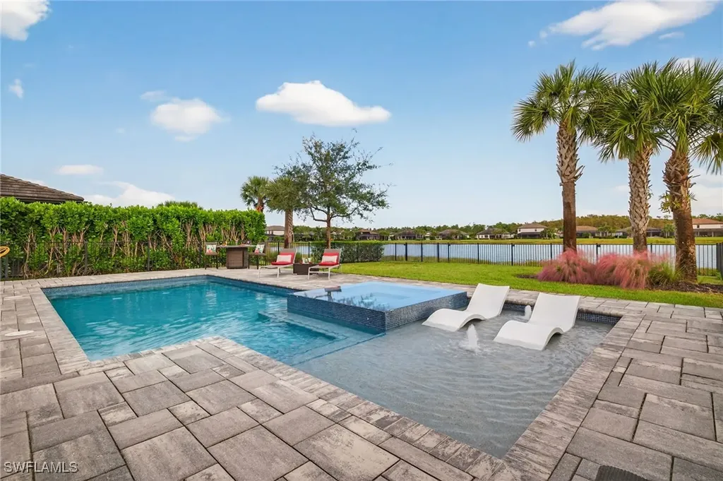 19169 Elston Way Estero FL 33928