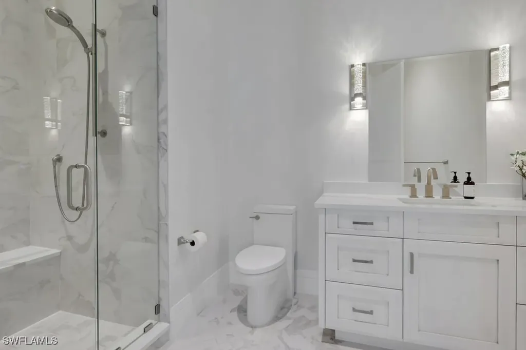 678 Katemore Lane Naples FL 34108