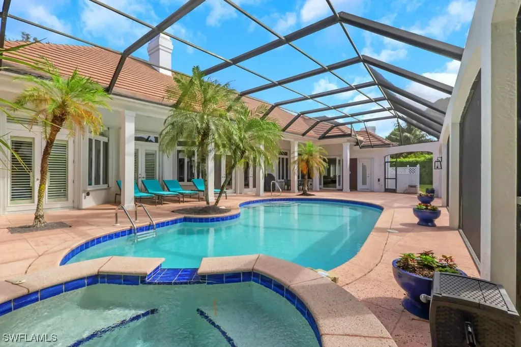 678 Katemore Lane Naples FL 34108