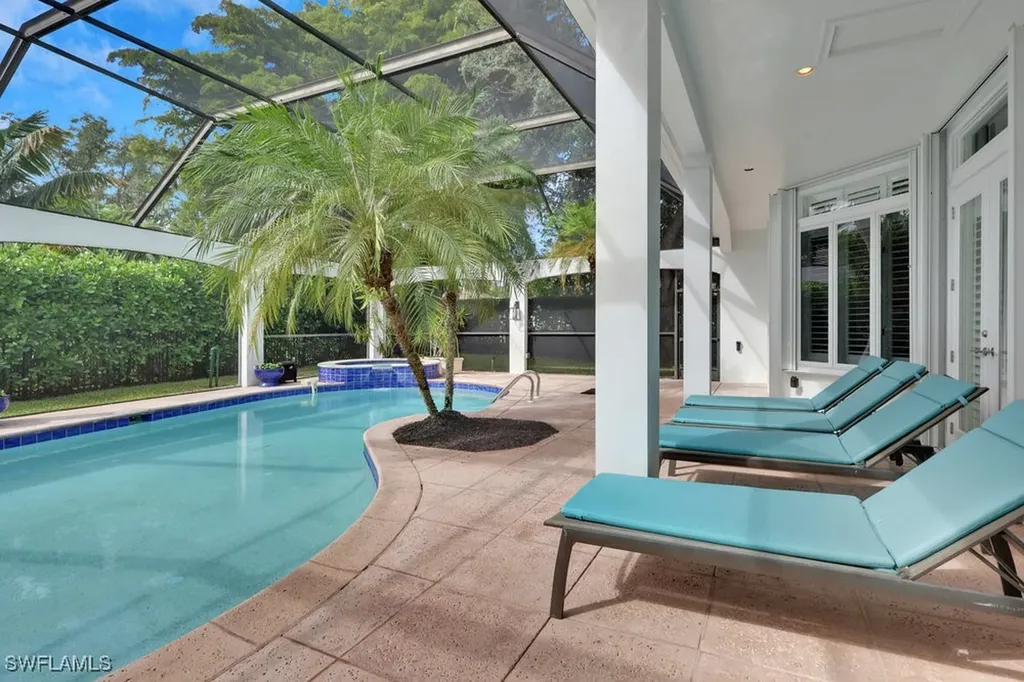 678 Katemore Lane Naples FL 34108