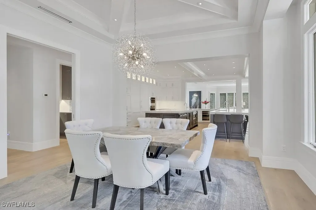 678 Katemore Lane Naples FL 34108