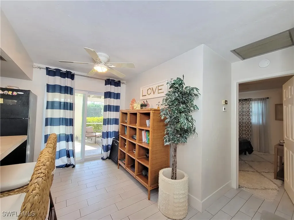 750 95th Avenue N Naples FL 34108