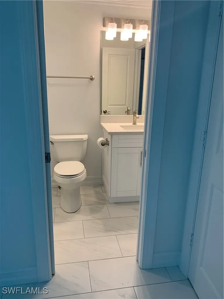 310 Carnaby Court Naples FL 34112