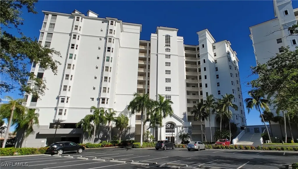 400 Flagship Drive Naples FL 34108
