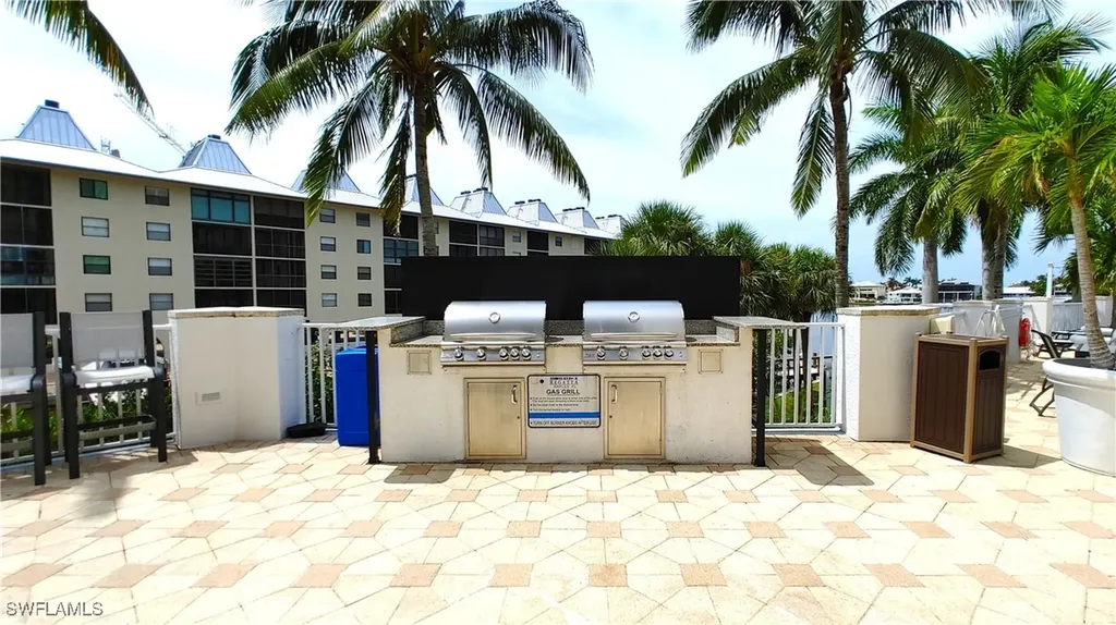 400 Flagship Drive Naples FL 34108
