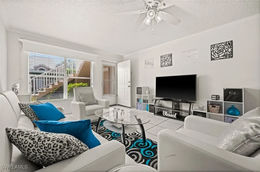 Bonita Springs FL, 3940 Leeward Passage Court, Unit 102