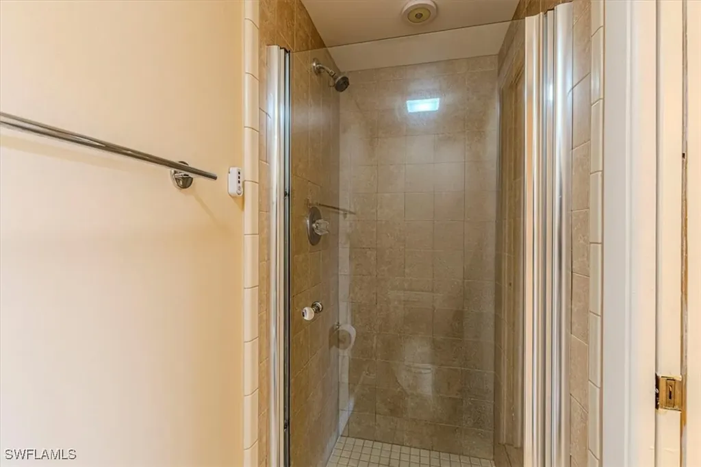 5535 Rattlesnake Hammock Road Naples FL 34113