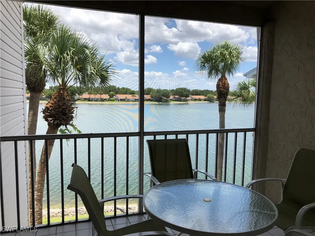 2671 Citrus Lake Drive Naples FL 34109