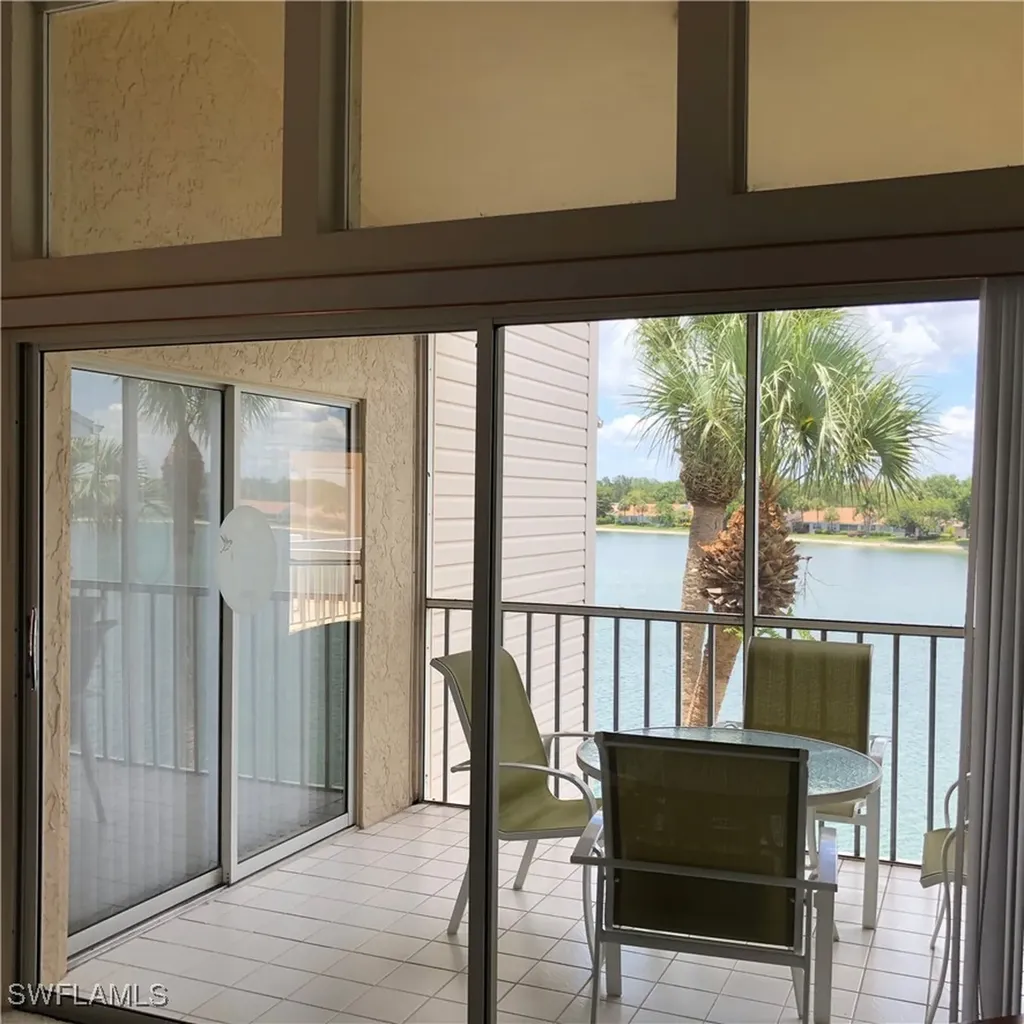 2671 Citrus Lake Drive Naples FL 34109