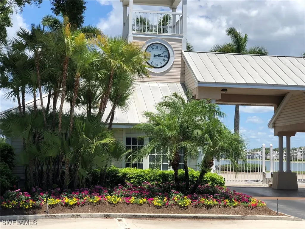 2671 Citrus Lake Drive Naples FL 34109