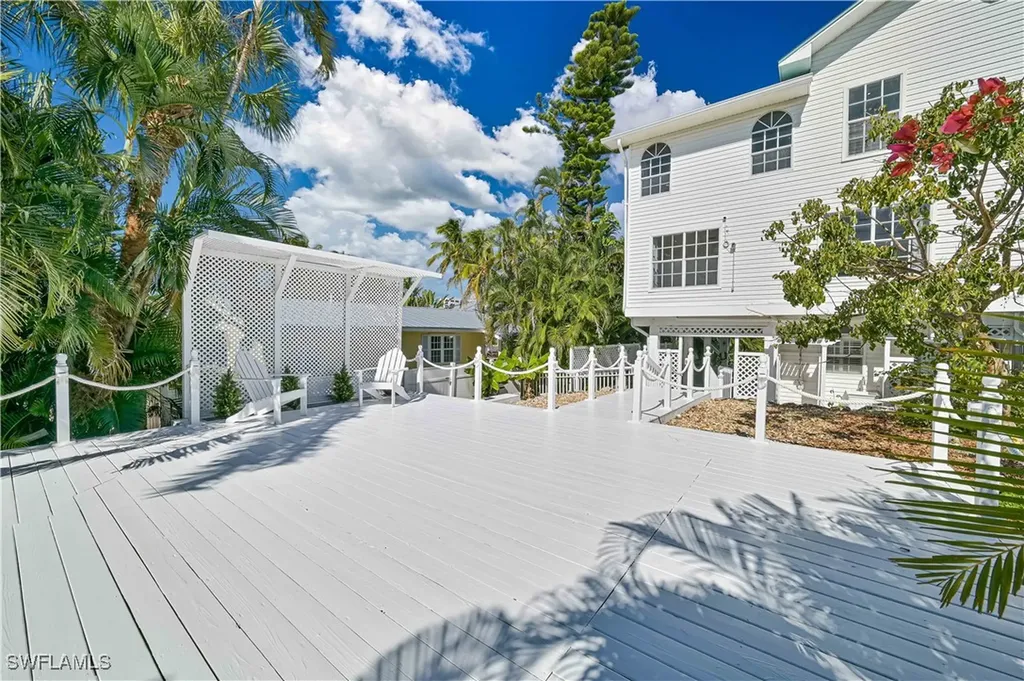 16763 Seagull Bay Court Bokeelia FL 33922