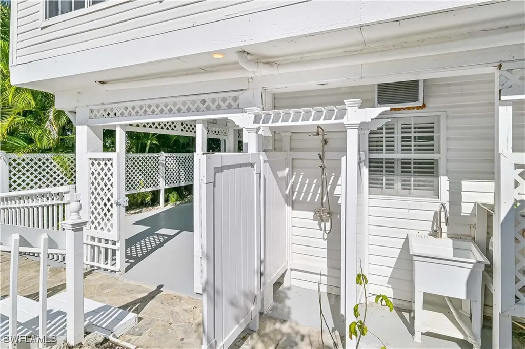 16763 Seagull Bay Court Bokeelia FL 33922